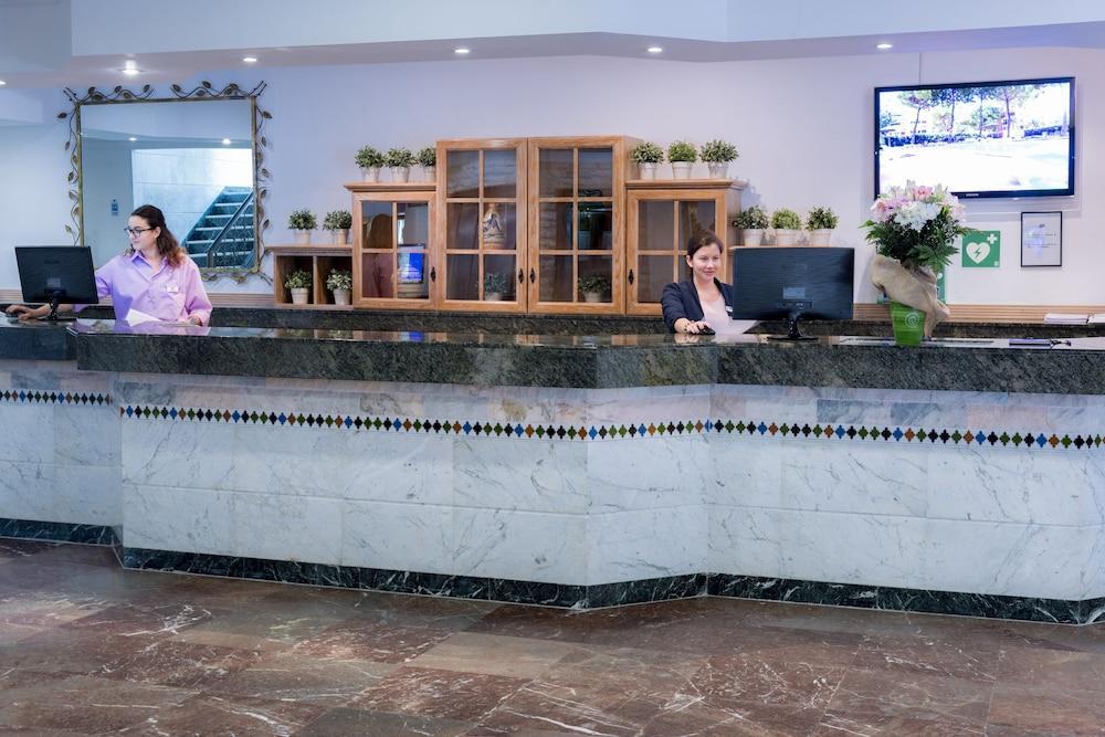 4R Gran Europe Otel Coma-ruga Dış mekan fotoğraf