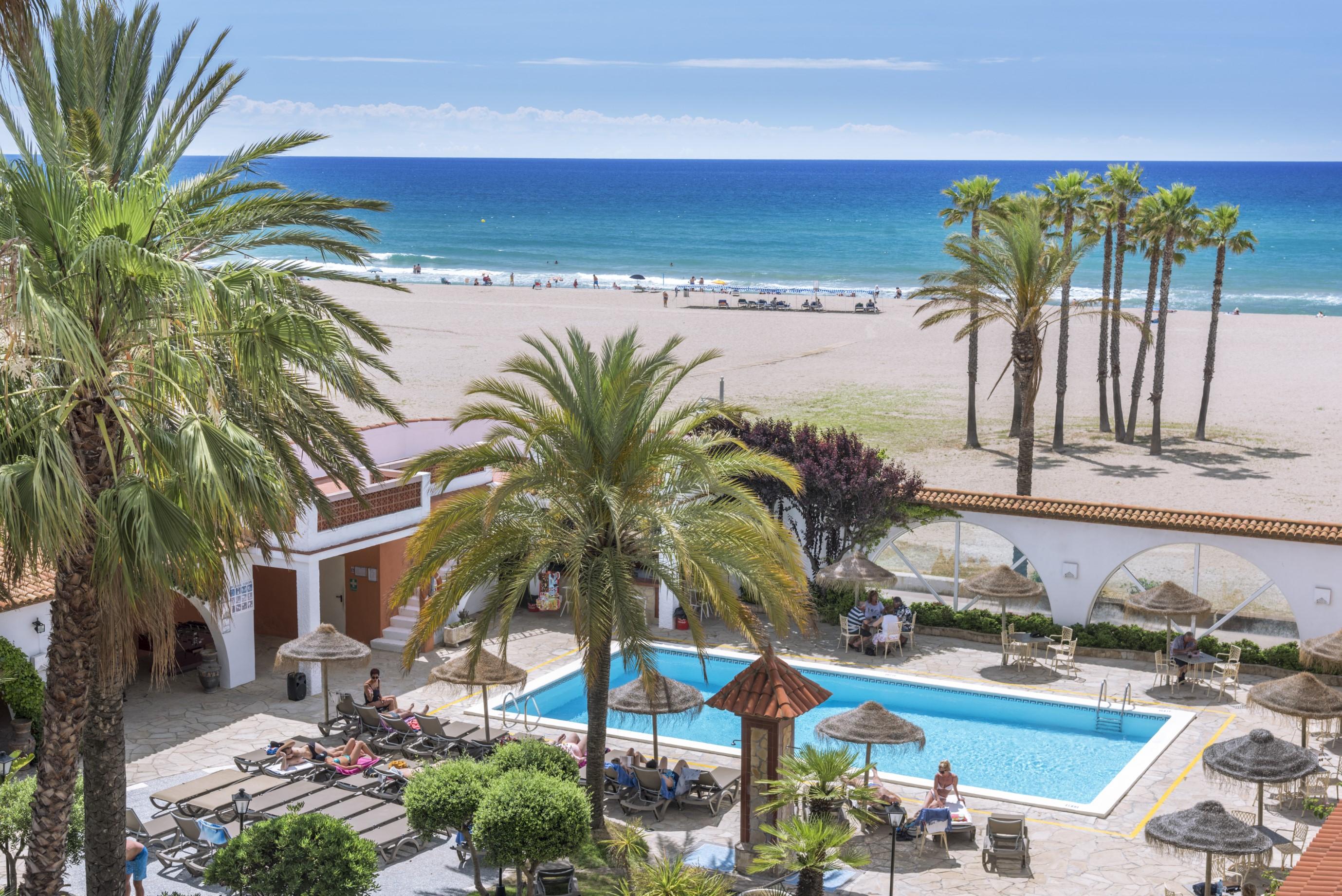 4R Gran Europe Otel Coma-ruga Dış mekan fotoğraf